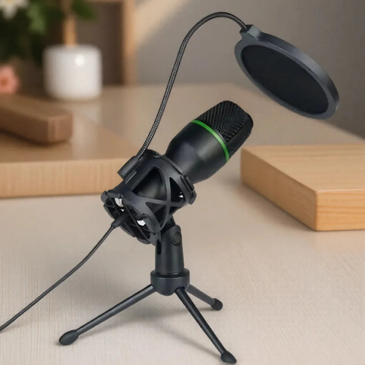 Professional USB RGB Condenser Microphone – Anti-Blowout Desktop Mic for Streaming, Gaming, Podcasts & Vocals